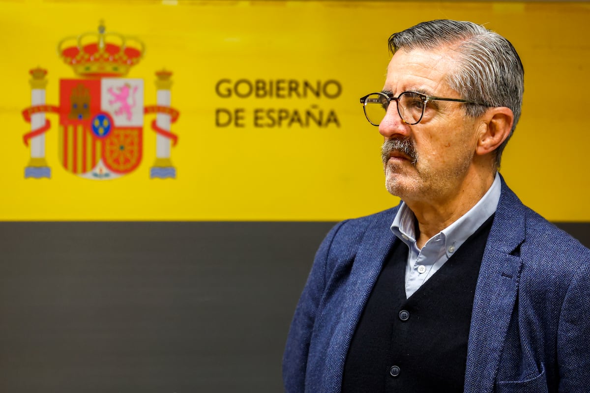 José María Ángel, un veterano político obligado a dimitir por un título falso